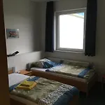Take Off 3*